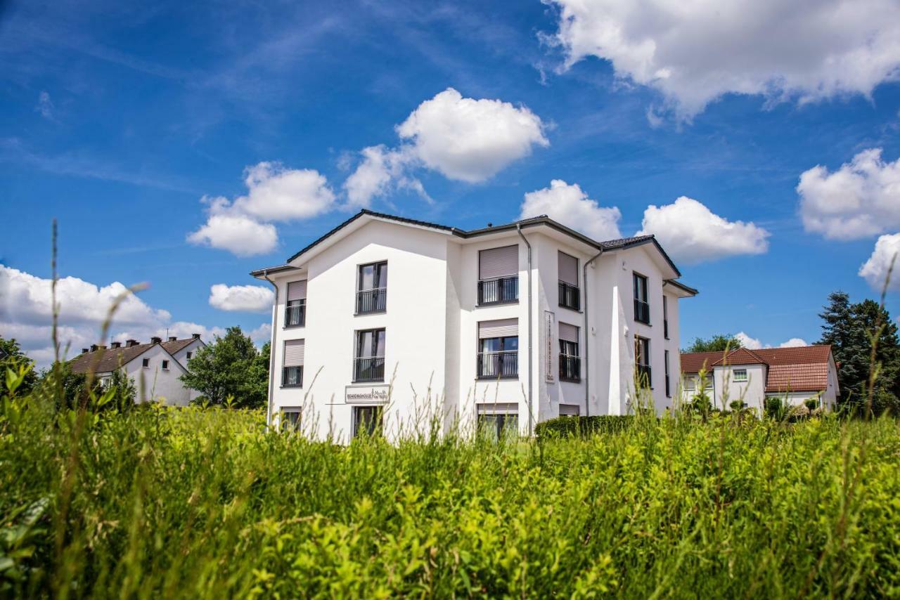 Boardinghouse Am Teuto Aparthotel เลงเกอริค ภายนอก รูปภาพ