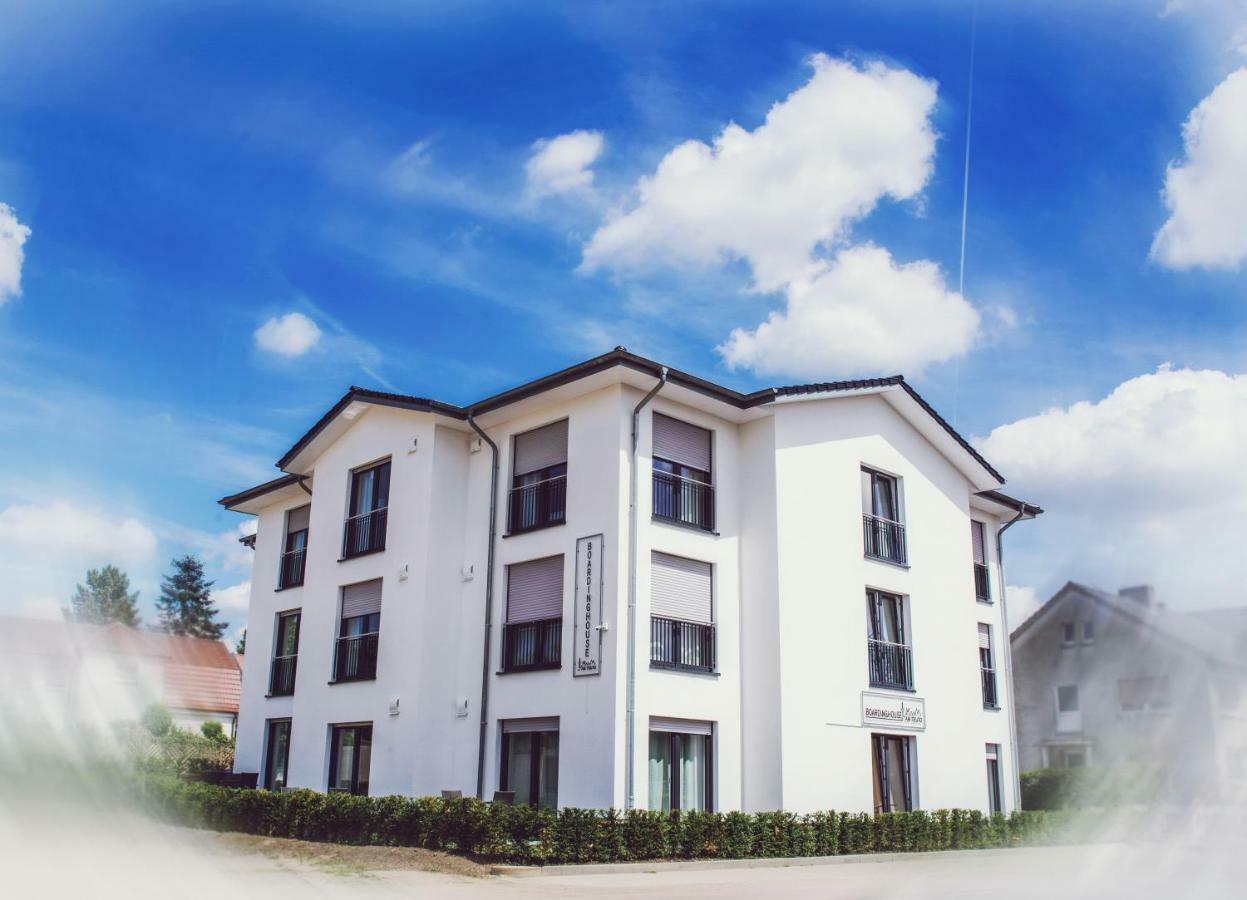 Boardinghouse Am Teuto Aparthotel เลงเกอริค ภายนอก รูปภาพ